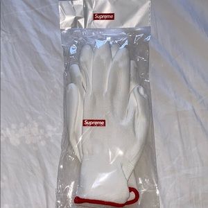 Supreme Rubberized Gloves